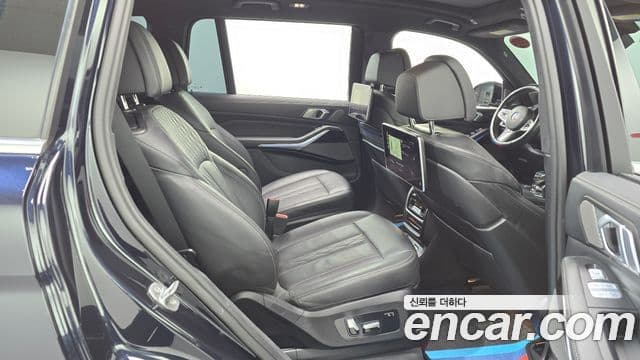 BMW X7 2020 — Photo 15/20