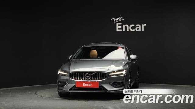 Volvo S60 2019 — ფოტო 3/20