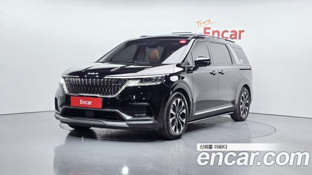 Kia Carnival 2022 — Фото 1/20