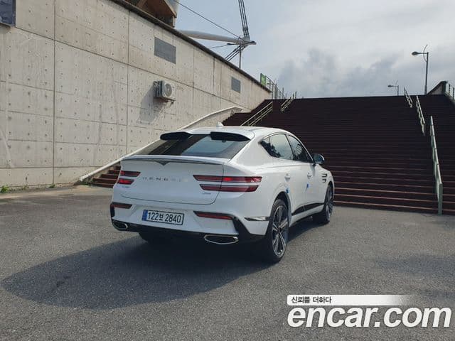 Genesis GV80 Coupe 2024 — Şəkil 17/20
