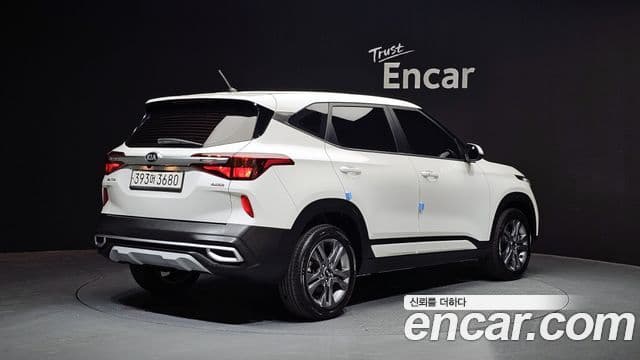 Kia Seltos 2020 — ფოტო 3/20