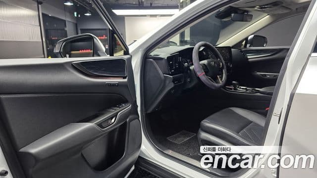 Lexus NX450h+ 2024 — Şəkil 10/20