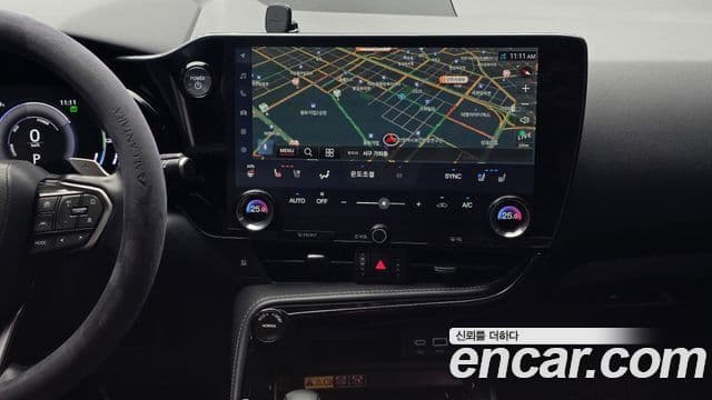 Lexus NX450h+ 2024 — Şəkil 14/20