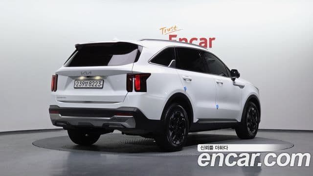 Kia Sorento 2023 — Şəkil 1/20