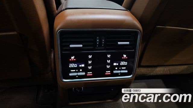 Porsche Cayenne 2021 — Şəkil 18/20