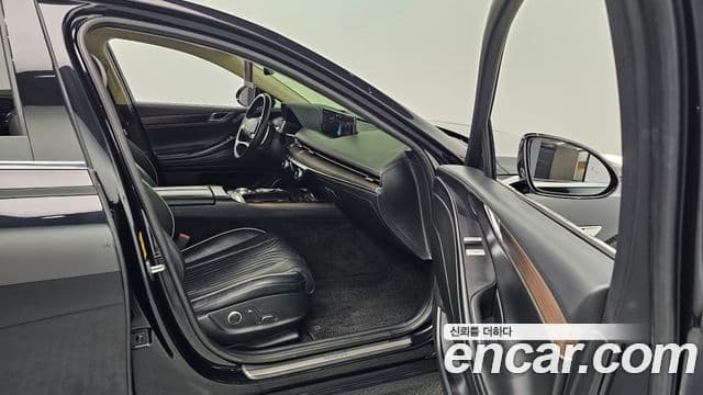 Genesis Electrified G80 2020 — Şəkil 10/20