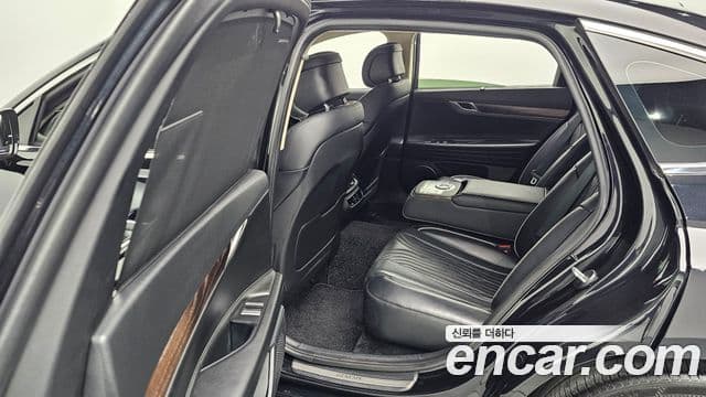 Genesis Electrified G80 2020 — Şəkil 12/20