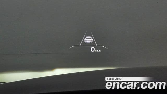 Genesis Electrified G80 2020 — Şəkil 17/20