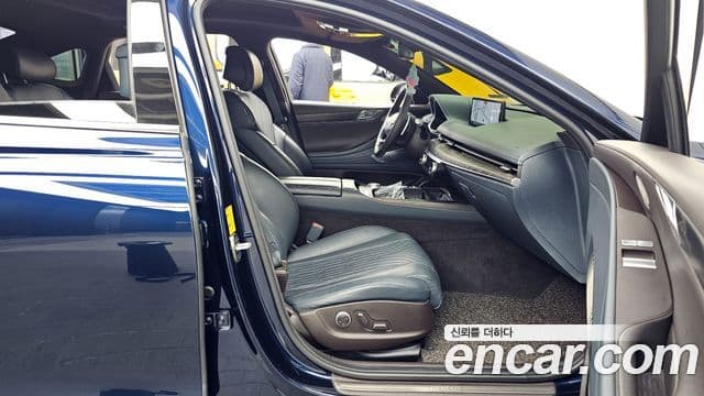 Genesis Electrified G80 2020 — Şəkil 11/20