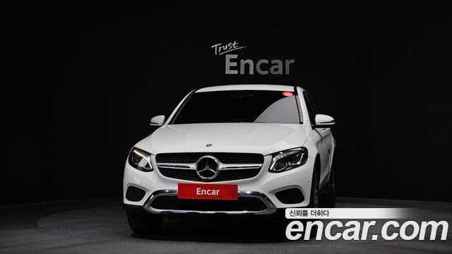 Mercedes-Benz GLC-Class 2019 — Photo 15/20
