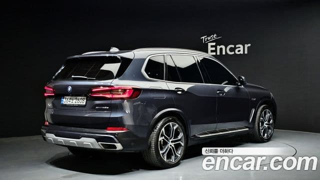 BMW X5 2022 — Фото 2/20