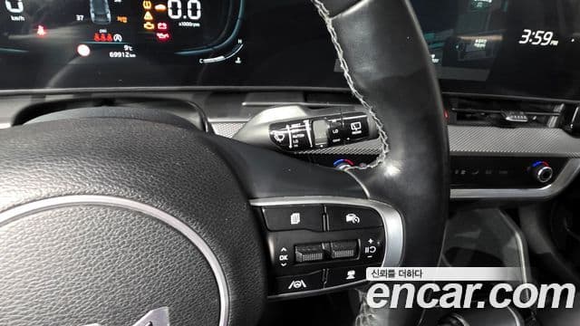 Kia Sportage 2022 — Фото 18/20
