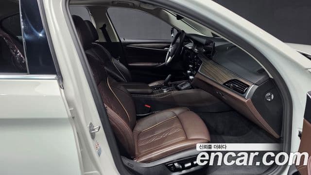 BMW 5 Series 2020 — ფოტო 11/20