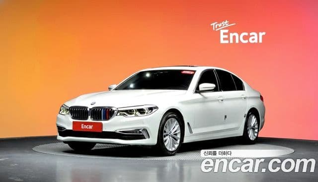 BMW 5 Series 2020 — ფოტო 1/20