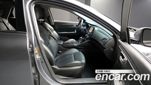 Renault Samsung SM6 2019 — ფოტო 1/20