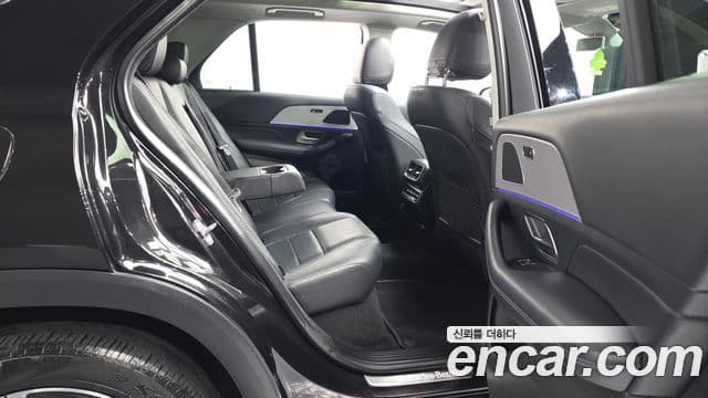 Mercedes-Benz GLE-Class 2020 — Şəkil 12/20
