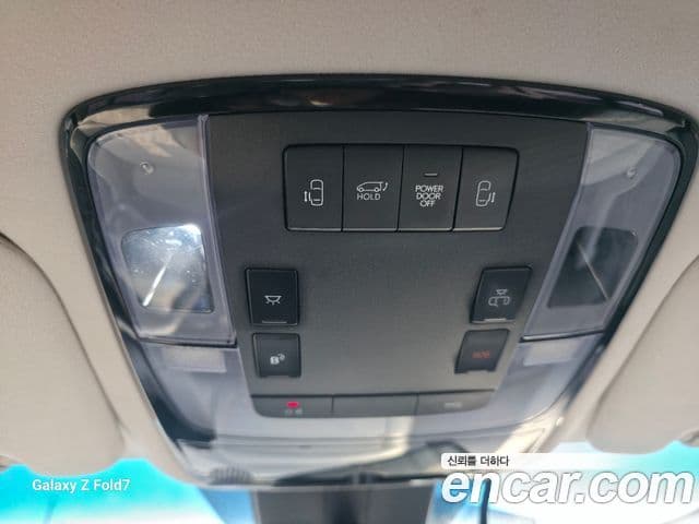 Hyundai Staria 2021 — ფოტო 12/20