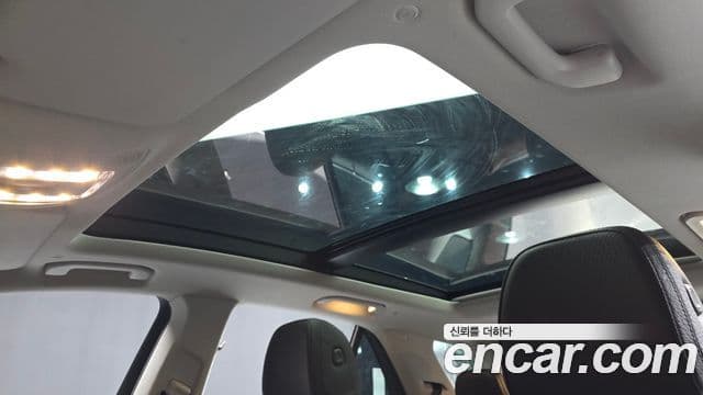 Mercedes-Benz GLE-Class 2021 — Photo 4/20
