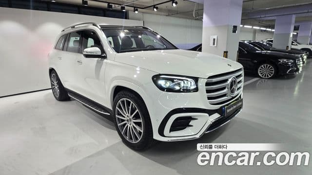 Mercedes-Benz GLS-Class 2024 — Photo 7/20