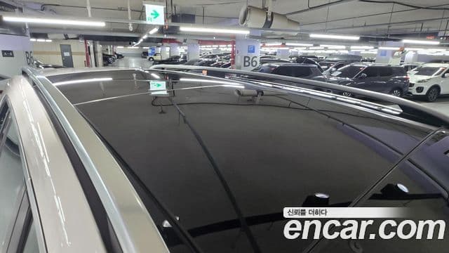 Mercedes-Benz GLS-Class 2024 — Photo 6/20