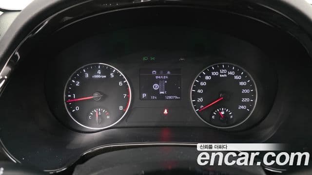 Kia Seltos 2020 — ფოტო 8/20