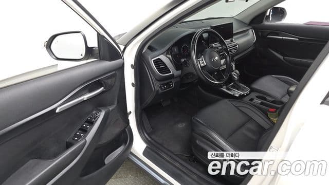 Kia Seltos 2020 — ფოტო 10/20