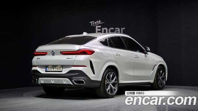 BMW X6 2020 — Фото 2/20