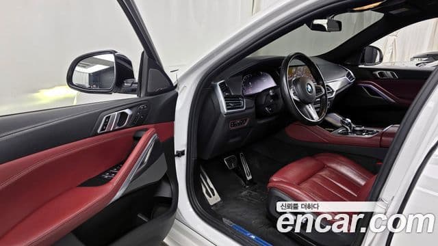 BMW X6 2020 — Фото 10/20