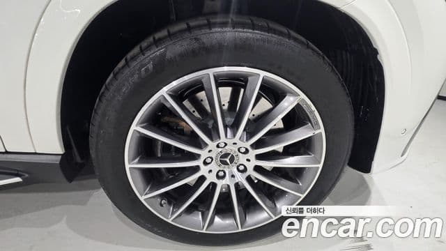 Mercedes-Benz GLE-Class 2025 — фото 5 из 20