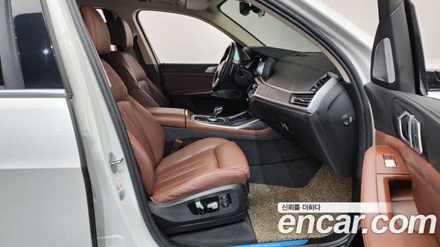 BMW X7 2022 — ფოტო 11/20