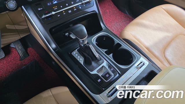 Kia Carnival 2021 — Фото 9/20