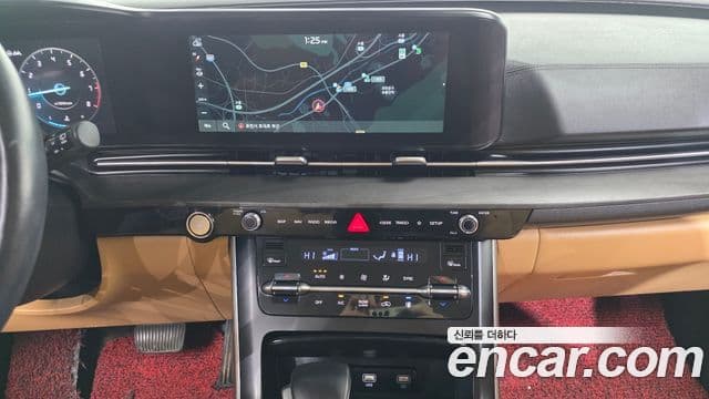 Kia Carnival 2021 — Фото 14/20