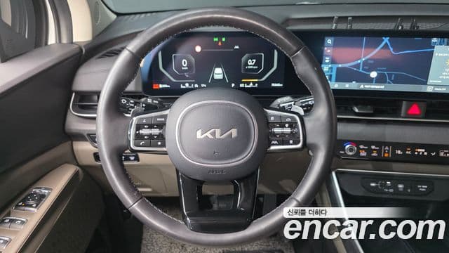 Kia Carnival 2024 — ფოტო 14/20
