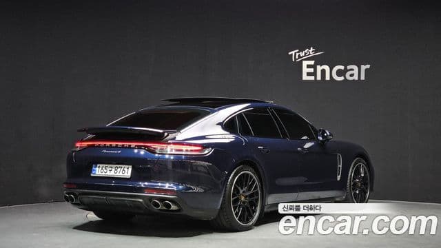 Porsche Panamera 2023 — Şəkil 1/20