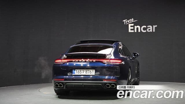 Porsche Panamera 2023 — Şəkil 3/20