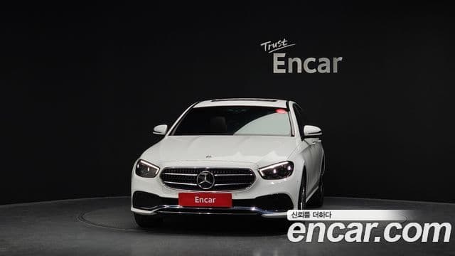 Mercedes-Benz E-Class 2021 — ფოტო 3/20