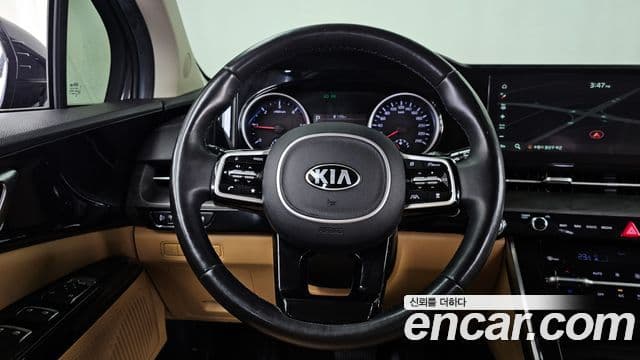 Kia Carnival 2021 — Şəkil 13/20