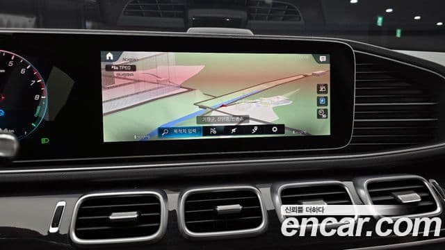 Mercedes-Benz GLE-Class 2021 — Şəkil 15/20