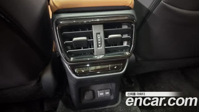 Lexus NX350h 2023 — ფოტო 18/20