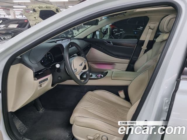 Genesis G80 2023 — Photo 3/20
