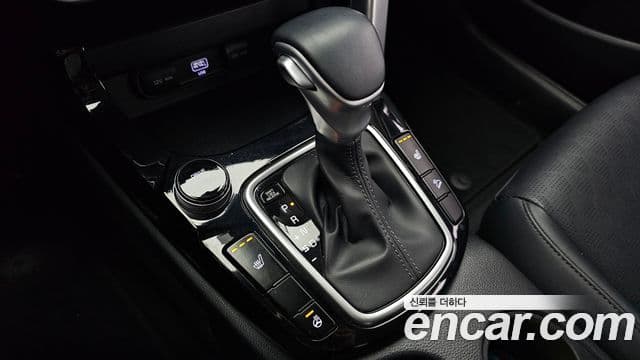 Kia Seltos 2021 — Şəkil 2/20