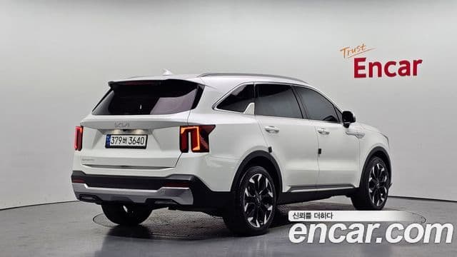 Kia Sorento 2023 — Şəkil 1/20