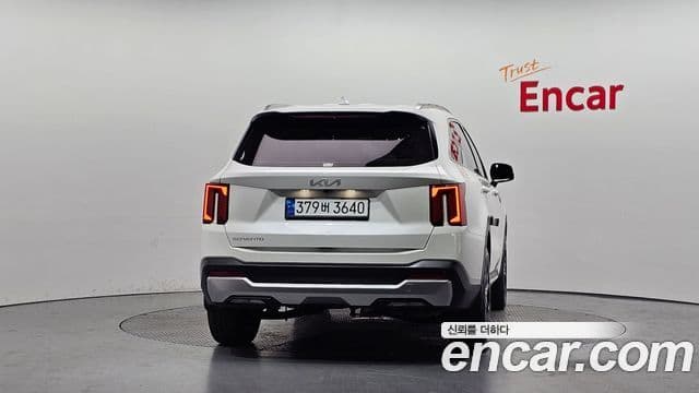 Kia Sorento 2023 — Şəkil 3/20