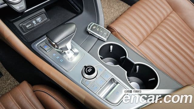 Genesis G70 2019 — ფოტო 9/20