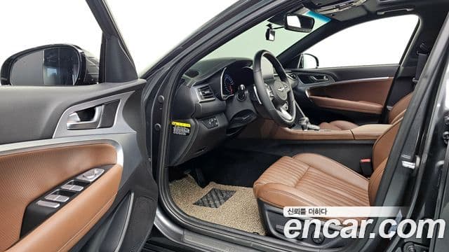 Genesis G70 2019 — ფოტო 11/20
