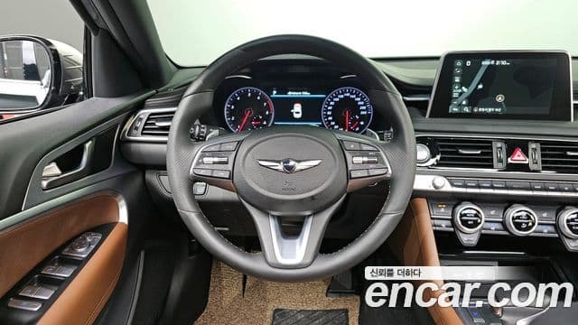 Genesis G70 2019 — ფოტო 13/20