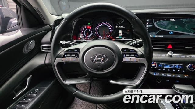 Hyundai The New Avante Hybrid 2020 — ფოტო 17/20