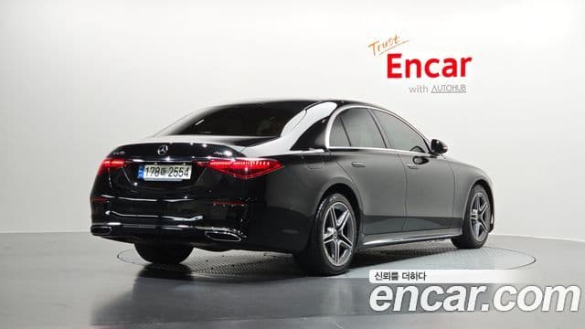 Mercedes-Benz S-Class 2021 — Photo 3/20