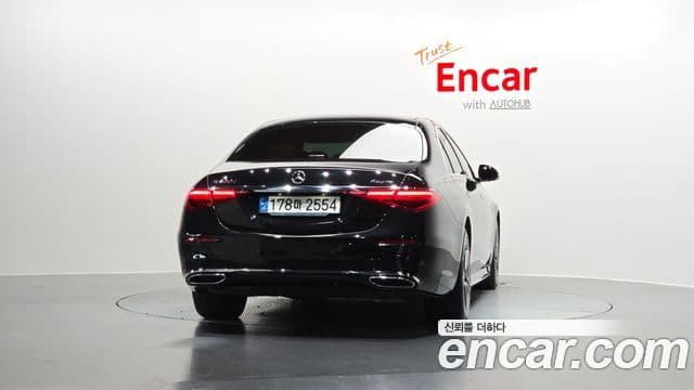 Mercedes-Benz S-Class 2021 — Photo 19/20