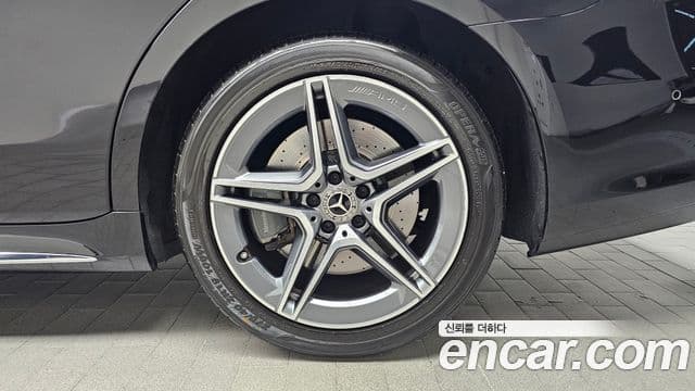 Mercedes-Benz S-Class 2021 — Photo 10/20